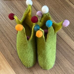 Betterfelt Kids Wool Jester Slippers